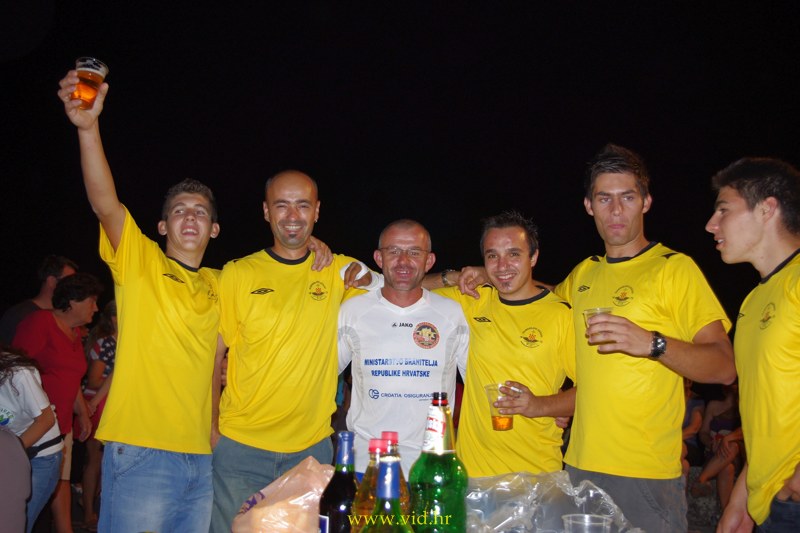 Nocprvaka2012 (22)